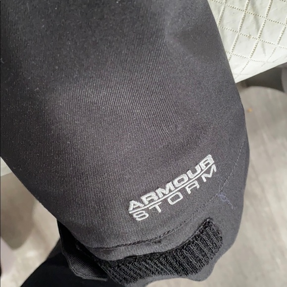 COPY - Under Armour Winter Jacket - Picture 4 of 5